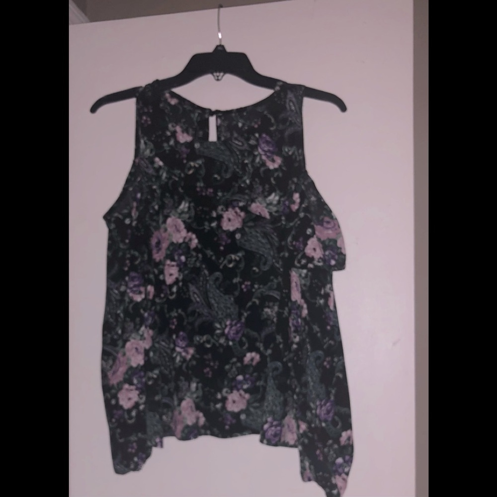 Peek-a-boo shoulder shirt from dillards